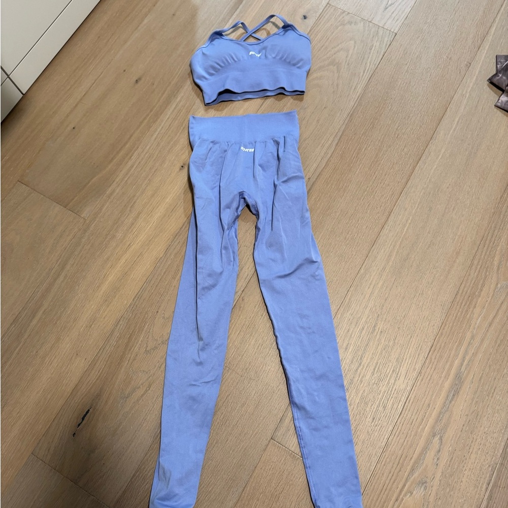 Bo+Tee Light blue Sports Bra and Leggings Set